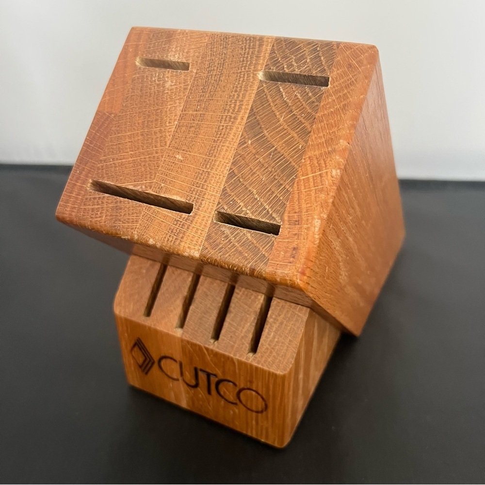 Cutco 8 Slot Solid Honey Oak Wood Knife Block Cutlery Storage